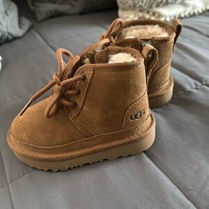 UGG toddler NWOT Size 7